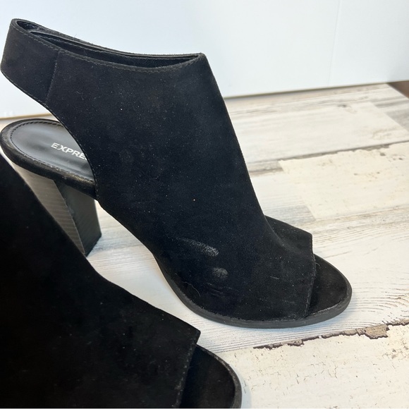 Express Open Toe Heeled Booties - Picture 4 of 6